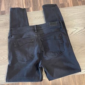 EXPRESS 8 Short Black Skinny Jeans